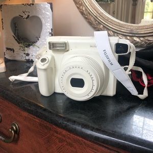 FujiFilm Instax wide 300